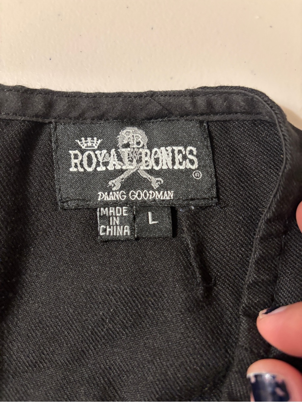 Royal Bones Y2K Emo Mini Skirt Size Large Black Pleated Chain Faux Leather Logo - Picture 8 of 10